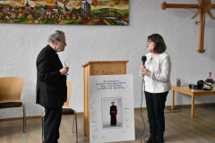 albm23025zZ34MqIvPZr0rCLJqUQ