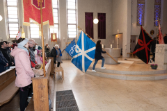 albm2302GcwYph1X5ZC4u80Up3Im