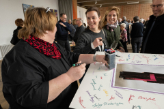 albm2302Z5P7wmO77l6xresVM2V8