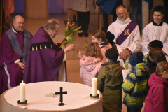 albm2302uYvkQuL4RSIa1W3nz9KH