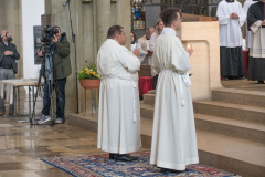 albm2305hjuM0T139Ec74zb68xr1