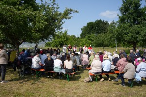 Gottesdienst auf der Streuobstwiese 2025